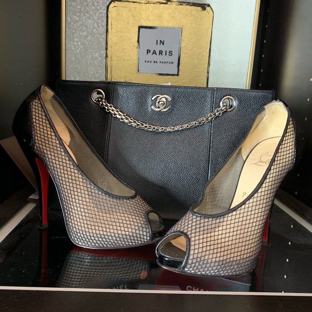 Christian Louboutin Fetilo Black Peep toe Heel